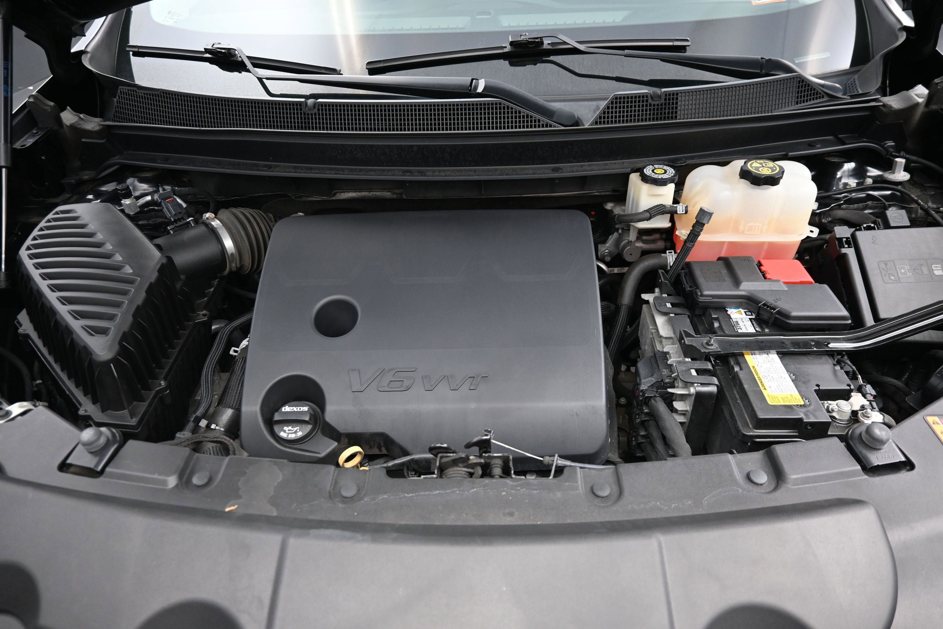 Used 2020 Chevrolet Traverse LT AWD/4WD image 32
