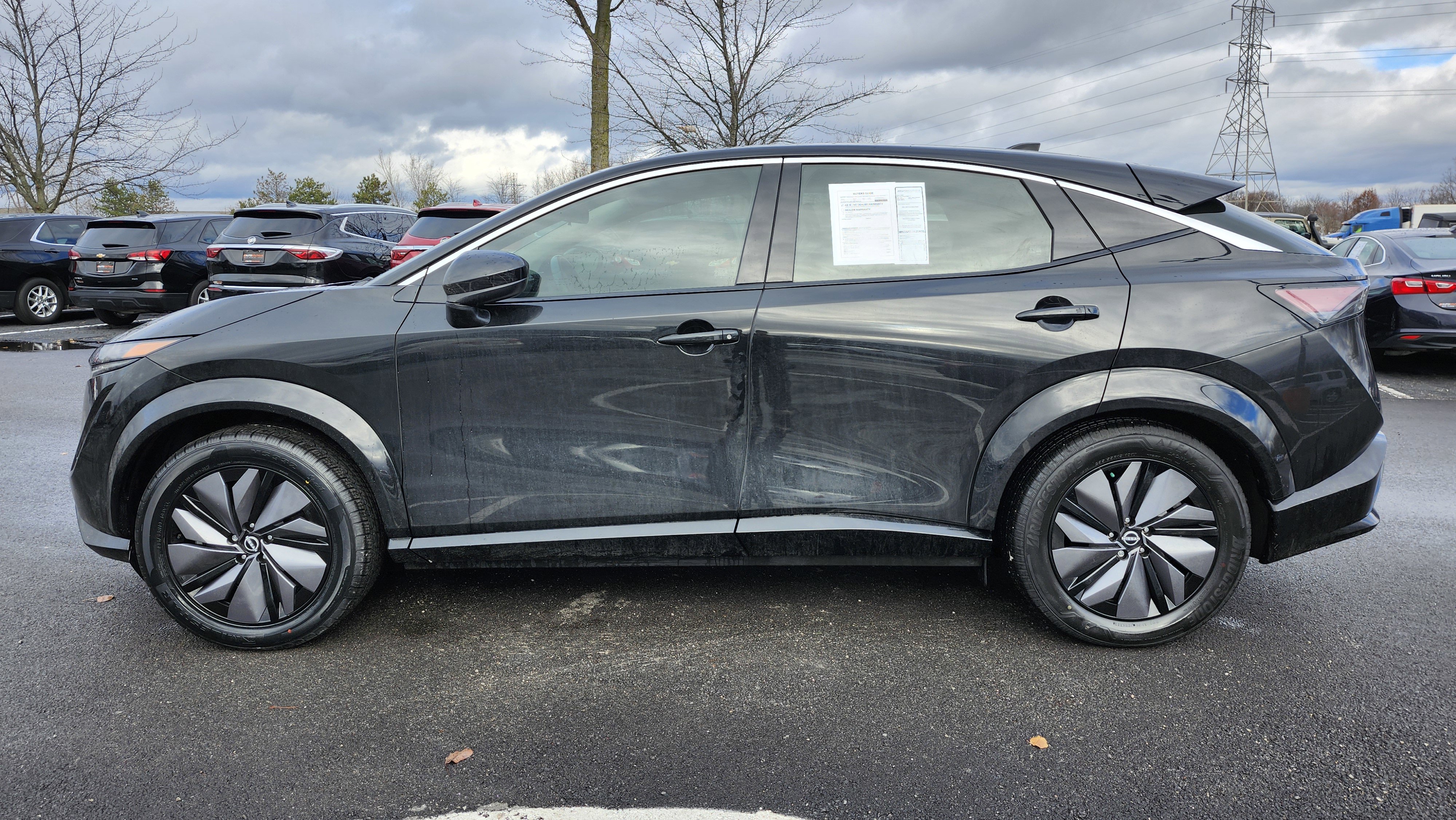 Used 2023 Nissan Ariya FWD image 16