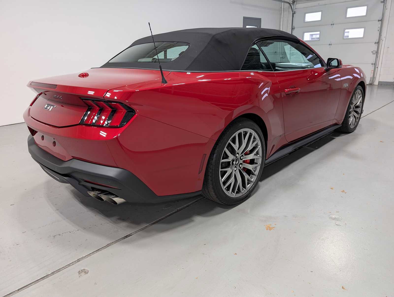 Used 2024 Ford Mustang GT Premium image 19