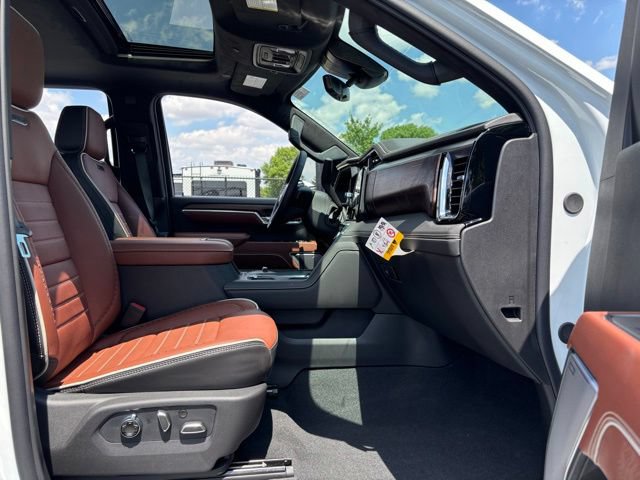 New 2026 GMC Sierra 3500 Denali Ultimate AWD/4WD image 38