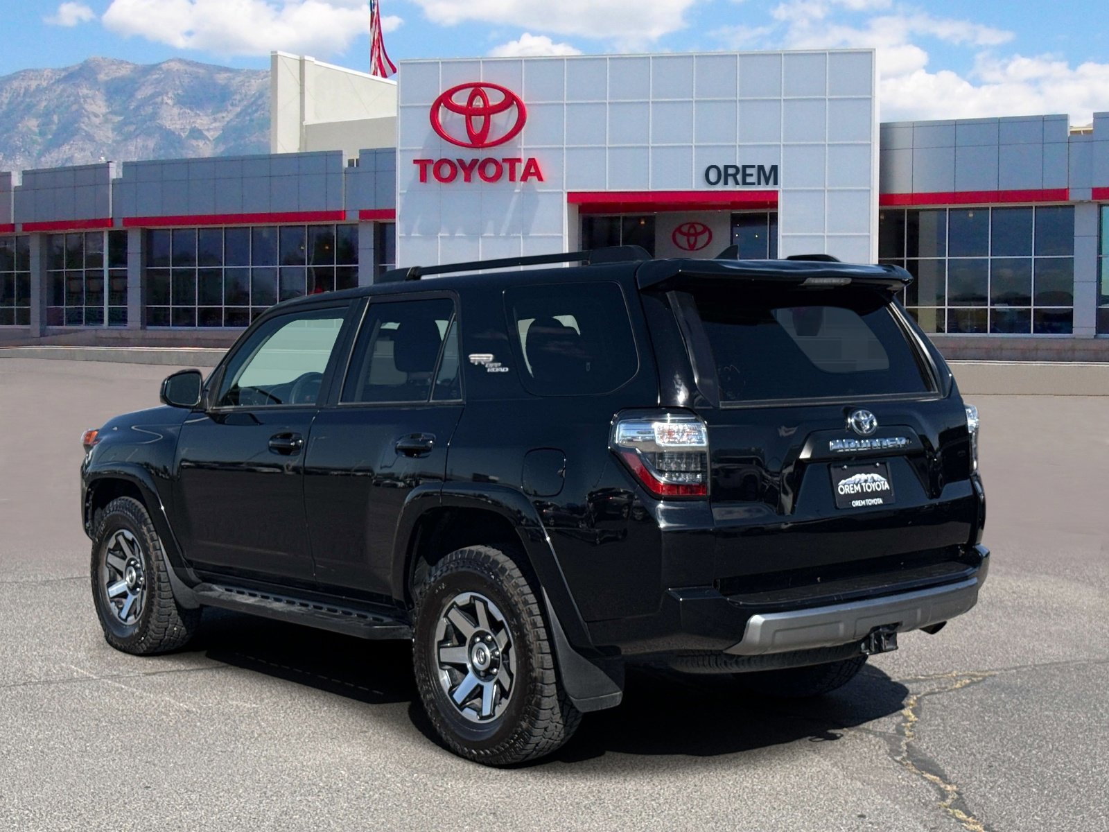 Used 2019 Toyota 4Runner TRD Off-Road AWD/4WD image 5