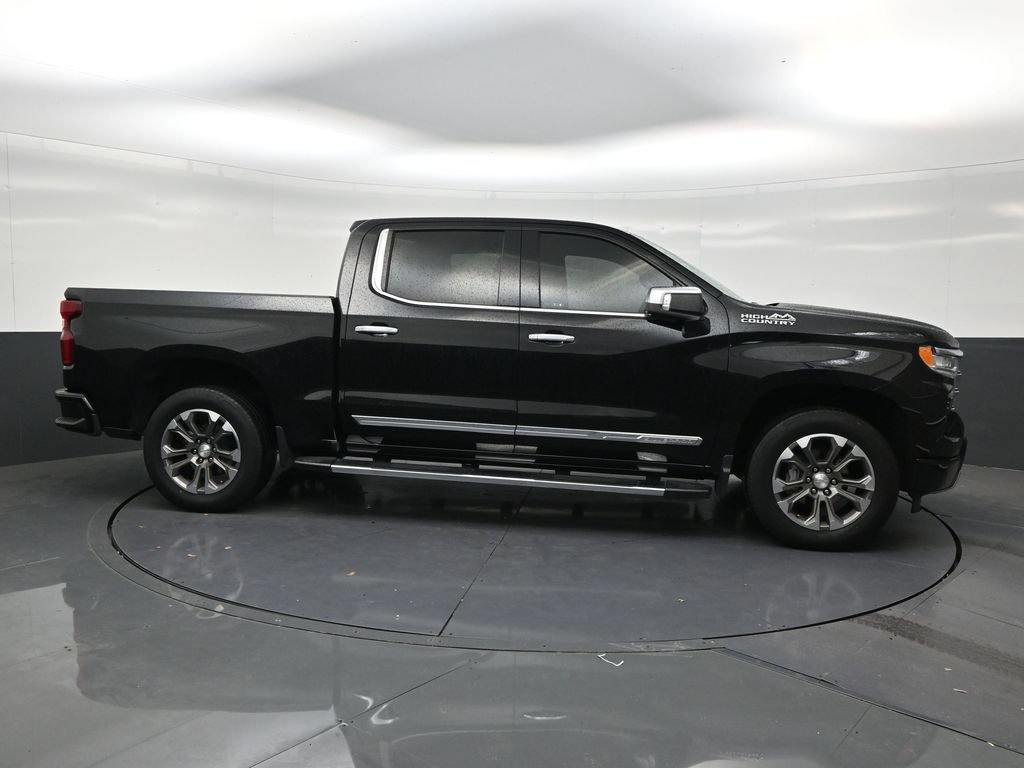 Used 2024 Chevrolet Silverado 1500 High Country RWD image 6