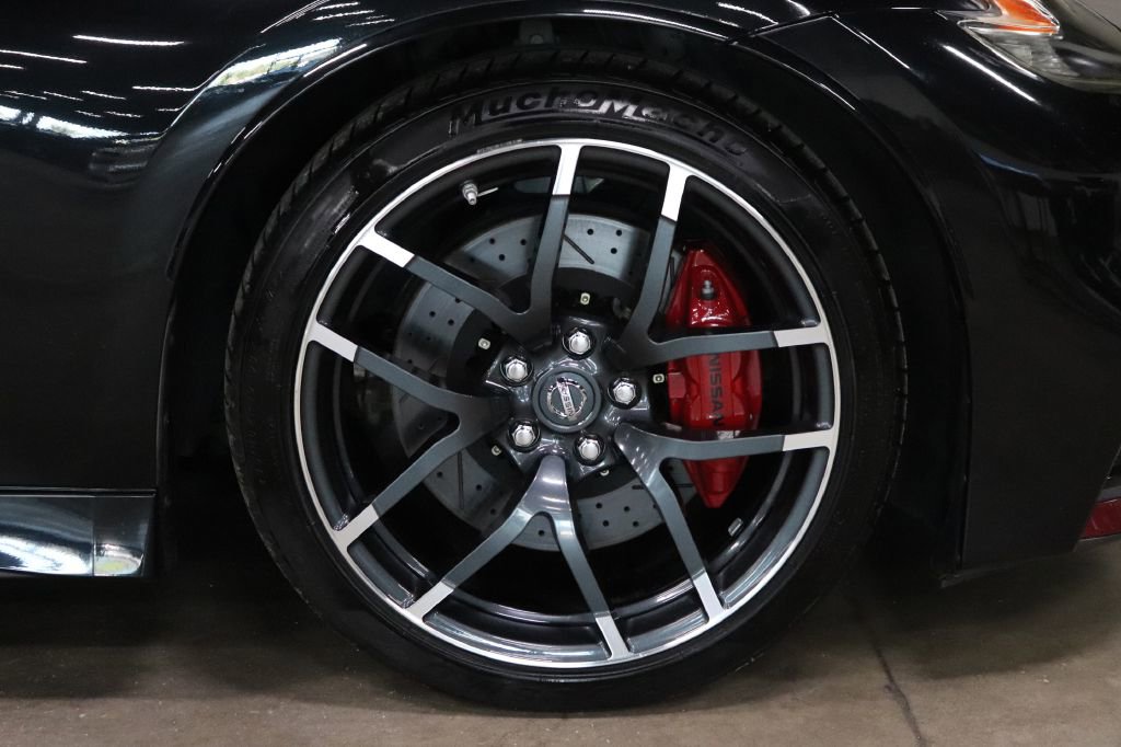 Used 2016 Nissan 370Z NISMO image 30