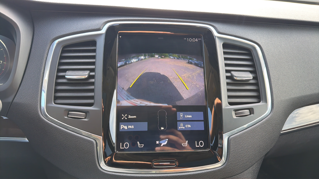 Used 2019 Volvo XC90 T5 Momentum w/ Multimedia Package AWD/4WD image 23