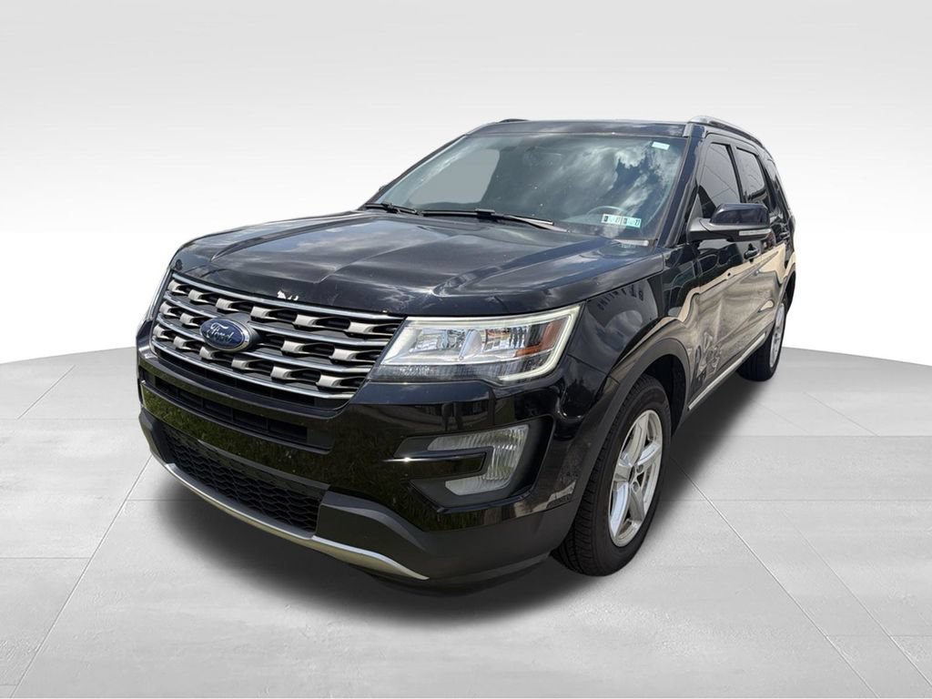 Used 2017 Ford Explorer XLT w/ Equipment Group 201A