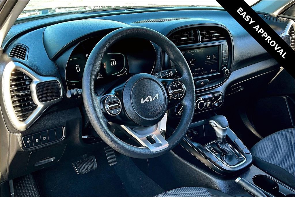Used 2024 Kia Soul LX w/ Option Group 015 image 15