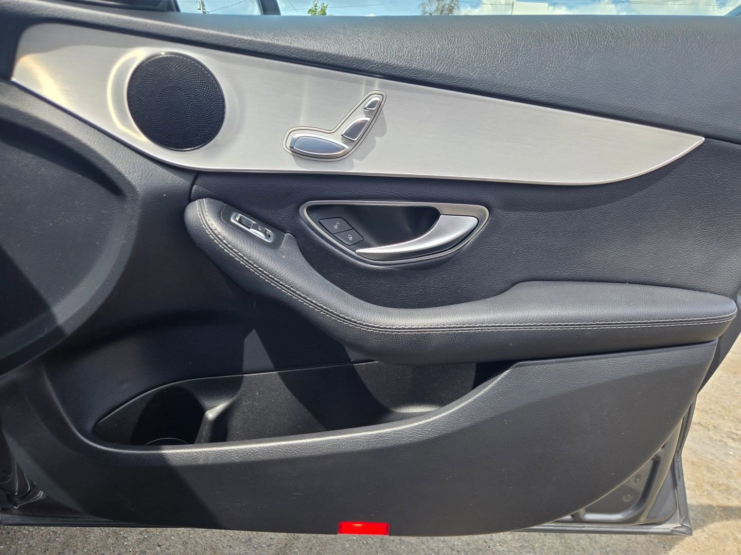 Used 2018 Mercedes-Benz C 300 Sedan image 14