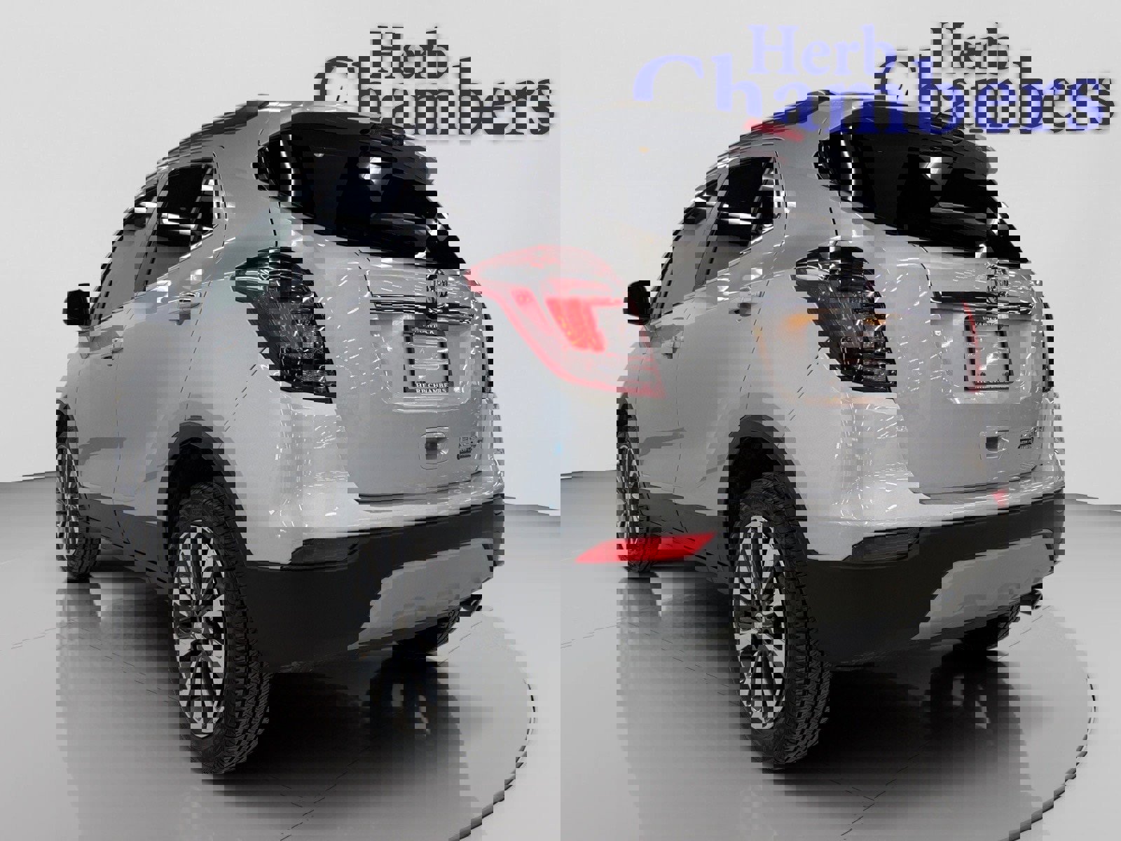 Used 2022 Buick Encore Preferred image 3