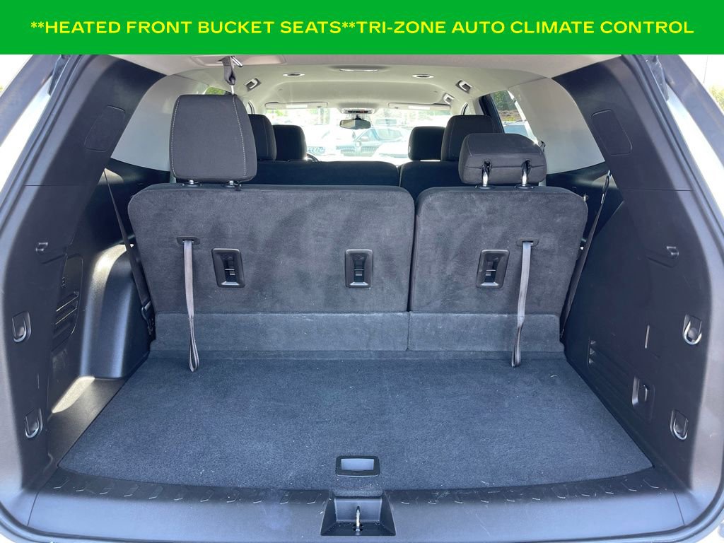 Used 2020 Chevrolet Traverse LT w/ Driver Confidence II Package AWD/4WD image 8