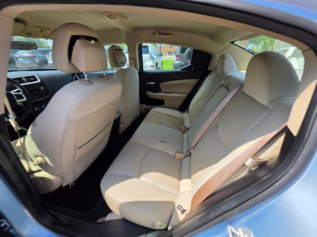Used 2013 Dodge Avenger SXT FWD image 14