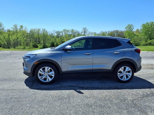 Used 2025 Buick Encore GX Preferred FWD image 37