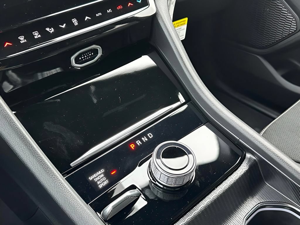 New 2026 Jeep Grand Cherokee Altitude AWD/4WD image 35