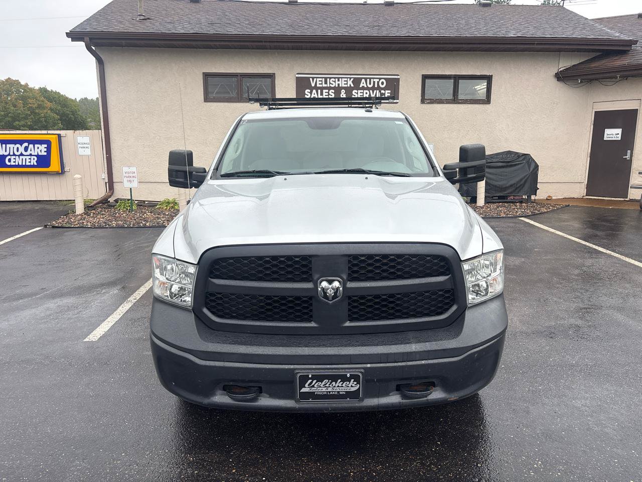 Used 2017 RAM 1500 ST AWD/4WD image 6