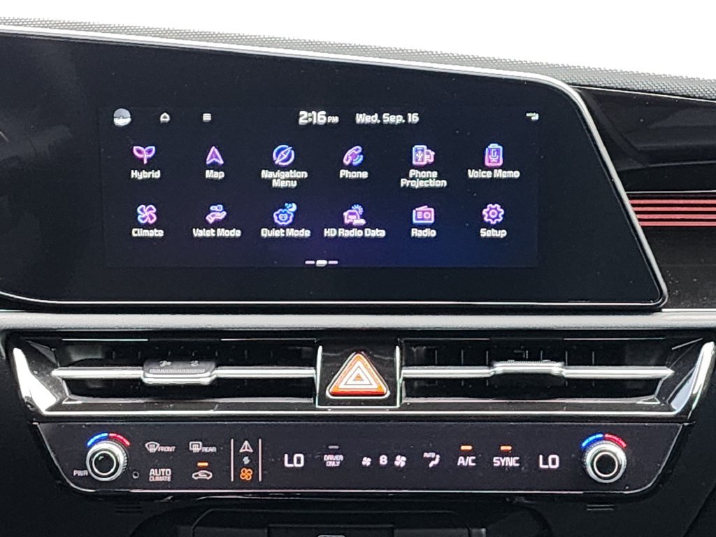 Certified 2023 Kia Niro EX FWD image 19