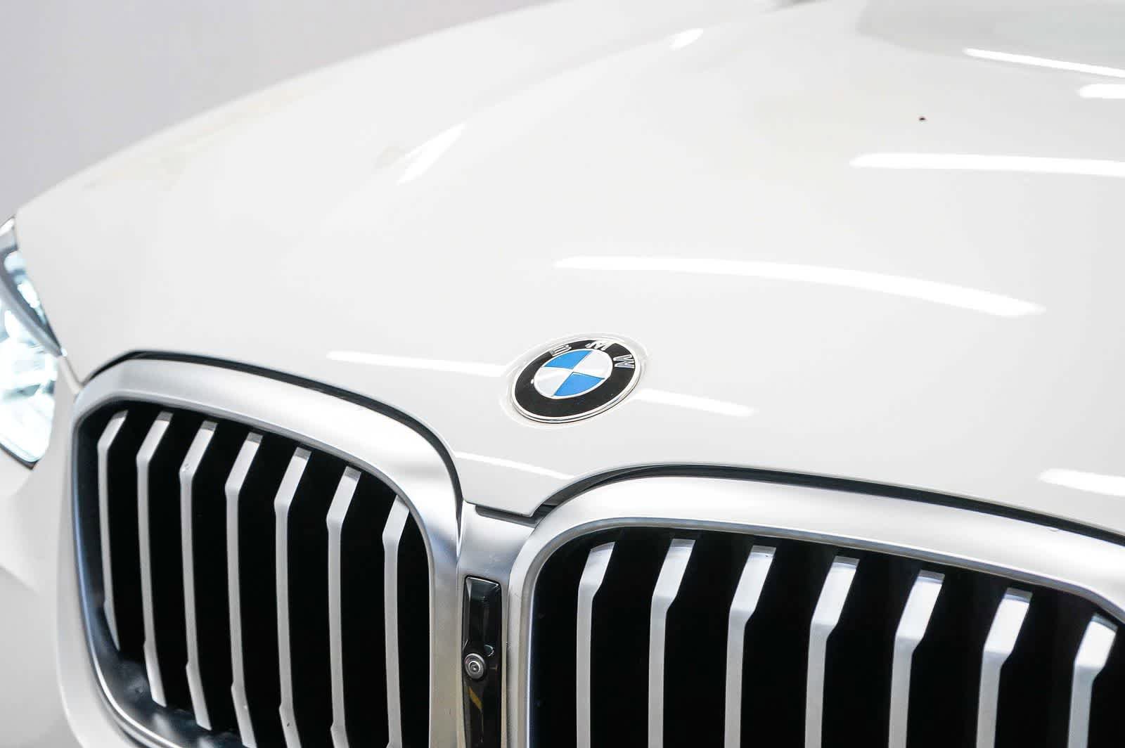 Used 2024 BMW X3 sDrive30i w/ Convenience Package RWD image 8