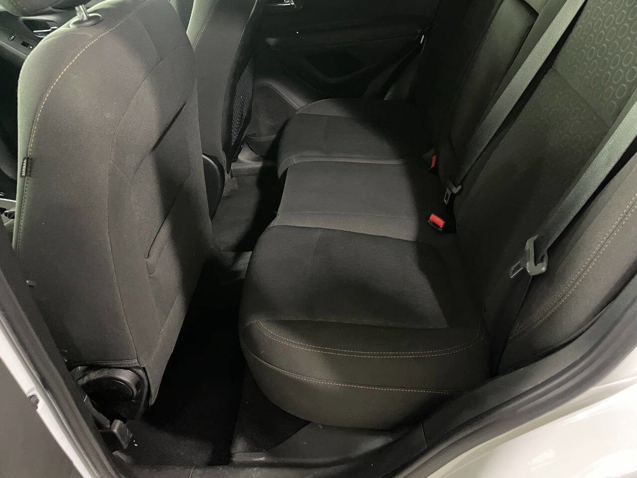 Used 2019 Chevrolet Trax LS w/ Tint and Cruise Package image 21