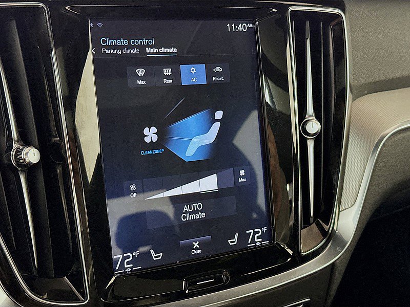 Used 2019 Volvo S60 T5 R-Design image 18