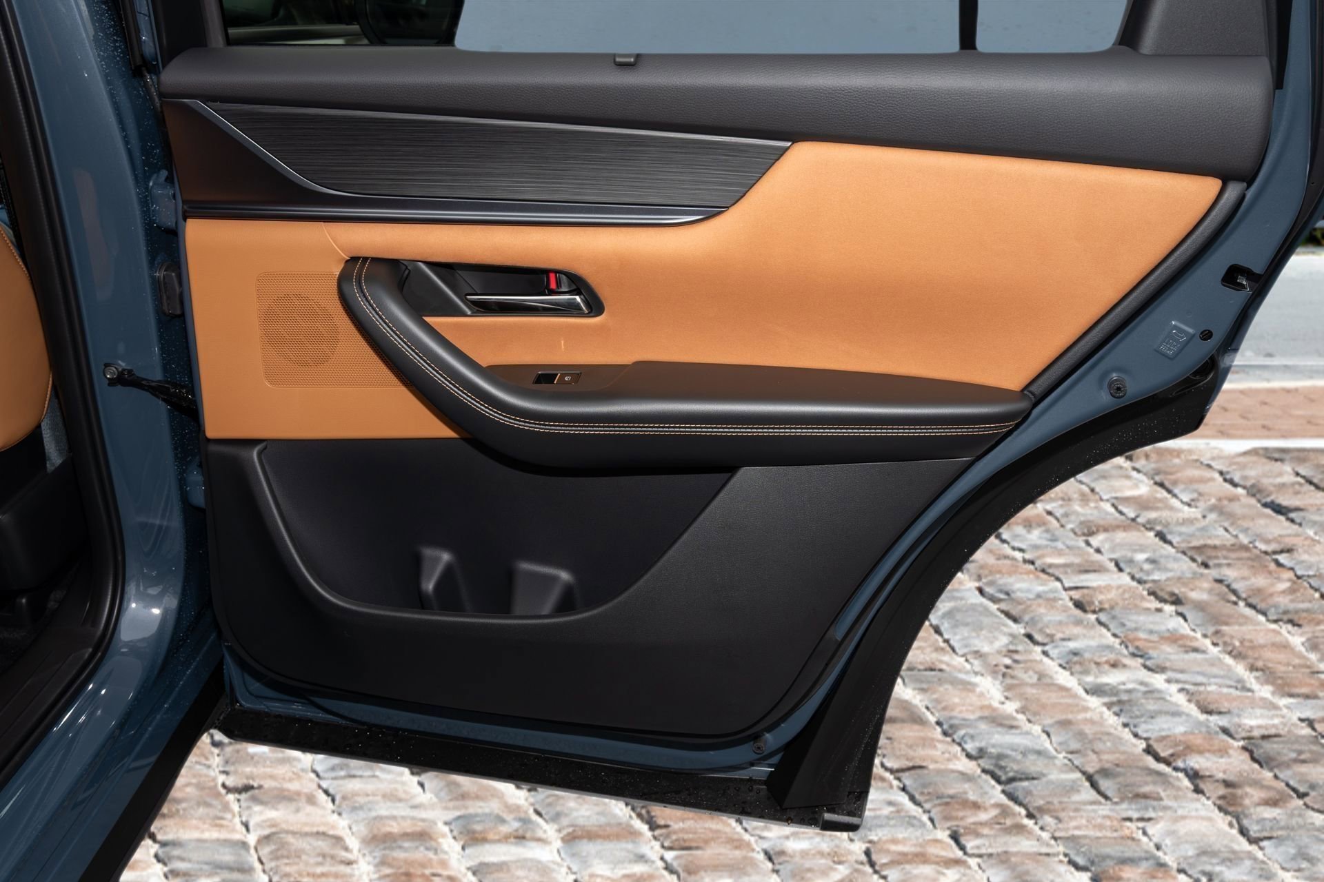 New 2026 MAZDA CX-70 3.3 Turbo S w/ Premium Plus image 16