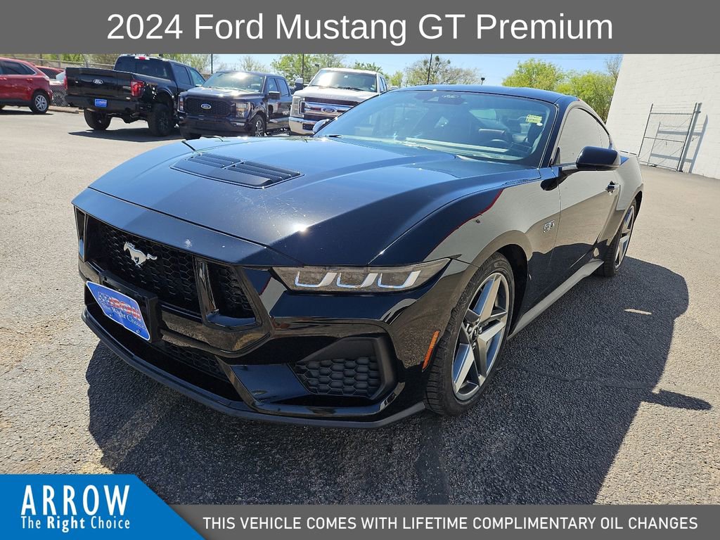 Used 2024 Ford Mustang GT Premium image 4