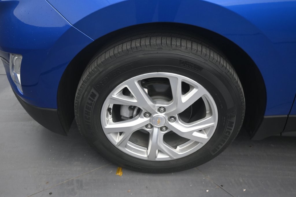 Used 2019 Chevrolet Equinox Premier FWD image 9