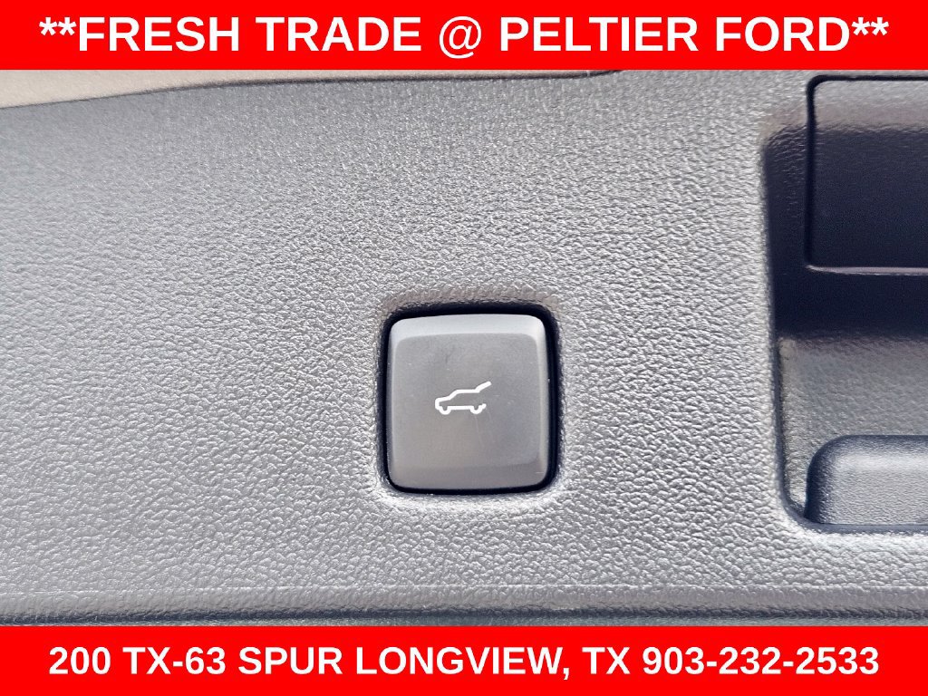 Used 2022 Ford Escape SE w/ Convenience Package FWD image 10
