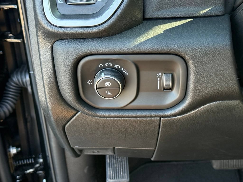 New 2027 RAM 2500 Big Horn AWD/4WD image 19