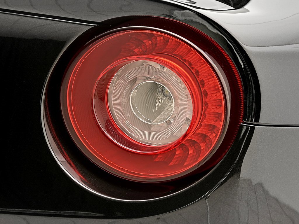 Certified 2014 Ferrari F12 Berlinetta image 38