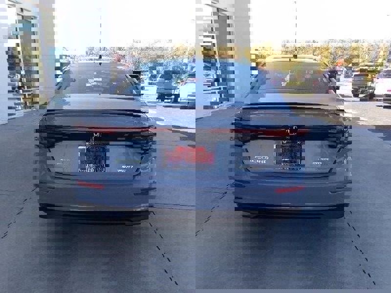 Used 2025 Honda Accord Sport image 6