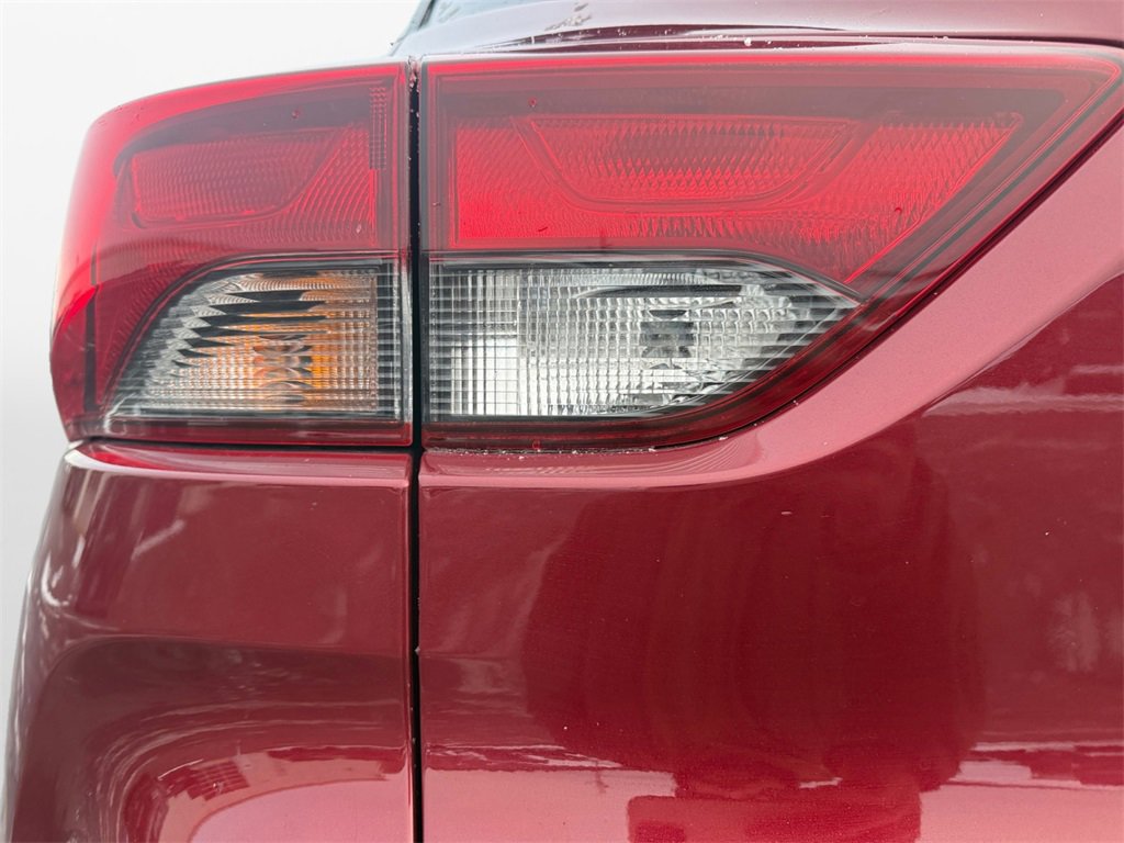 Used 2024 Chevrolet TrailBlazer LT image 21