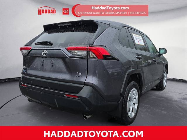Certified 2024 Toyota RAV4 LE AWD/4WD image 6