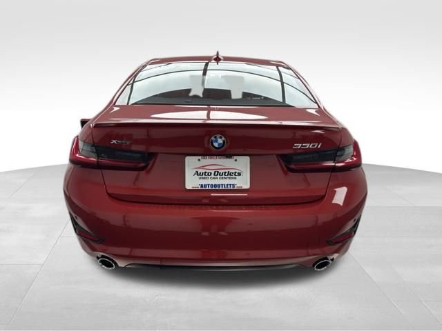 Used 2022 BMW 330i xDrive Sedan w/ Premium Package 2 image 5