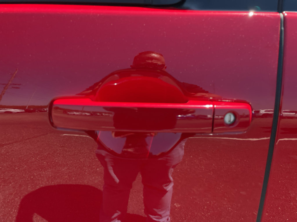 Certified 2025 Nissan Frontier SV image 7