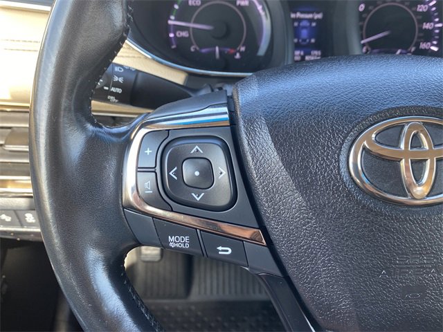 Used 2017 Toyota Avalon Limited image 23
