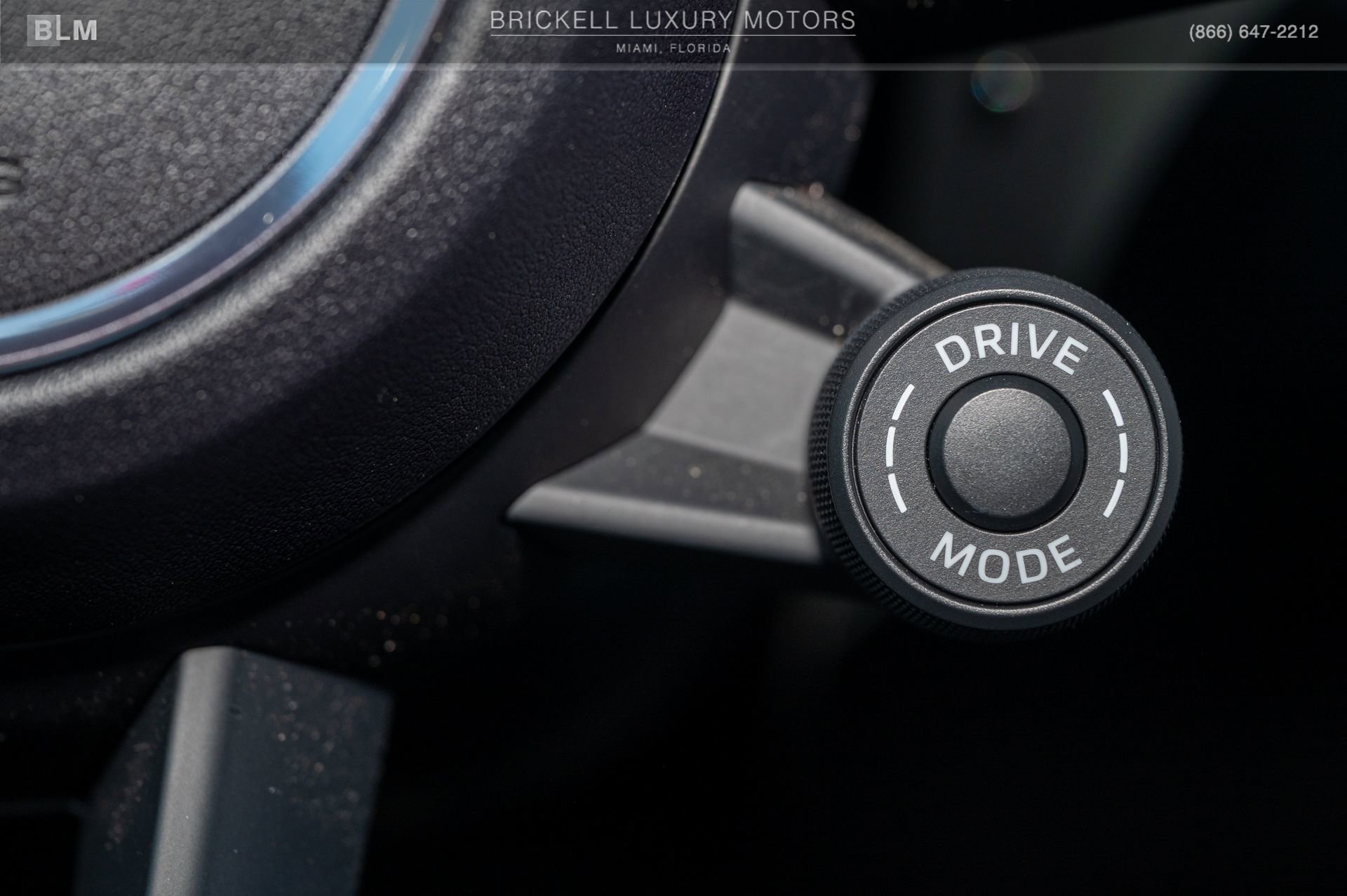 Used 2024 Porsche Macan image 35