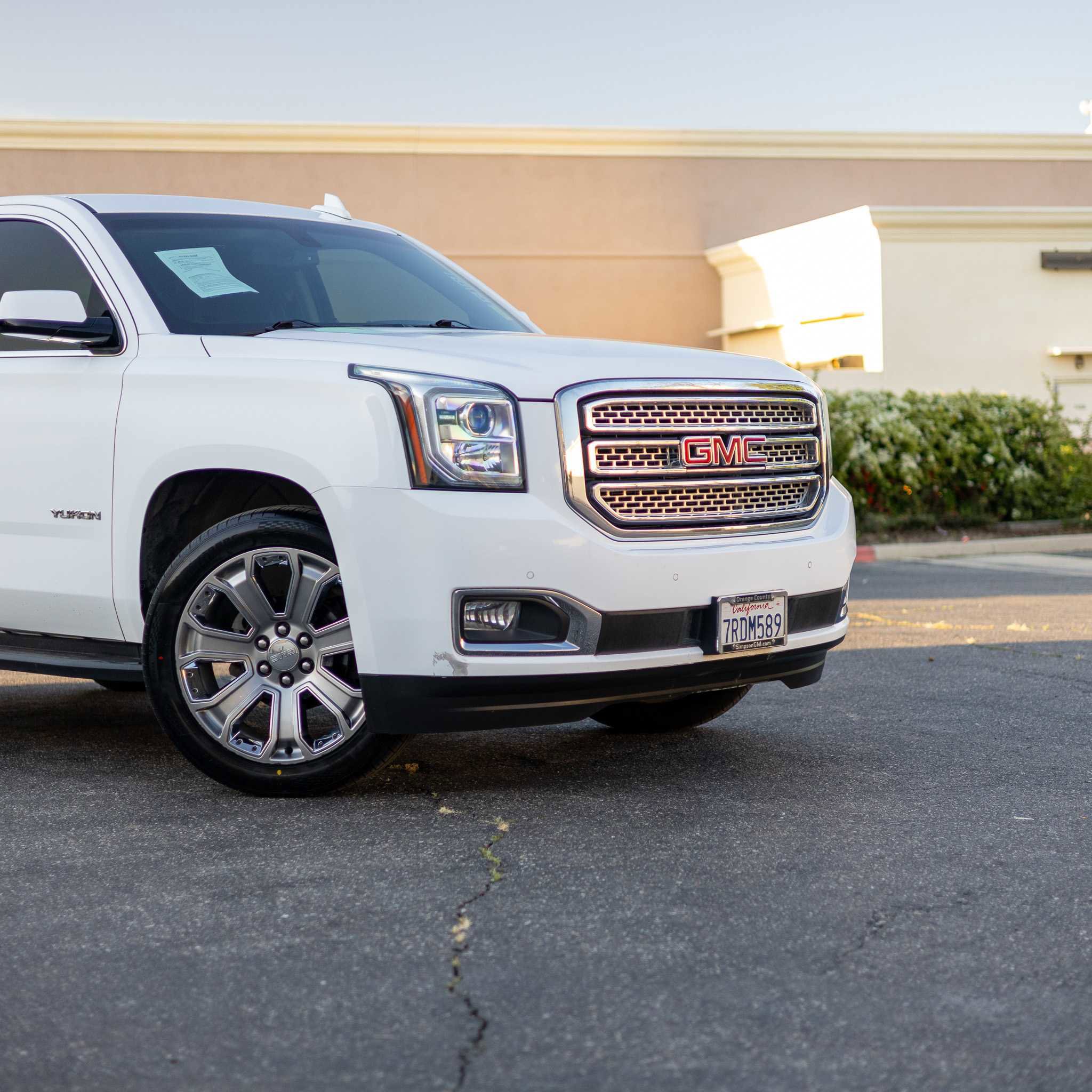 Used 2016 GMC Yukon SLE w/ Convenience Package image 9