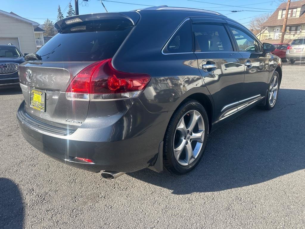 Used 2013 Toyota Venza LE AWD/4WD image 5