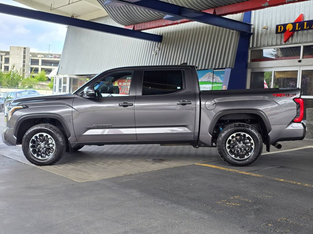 Used 2025 Toyota Tundra SR5 w/ TRD Off-Road Package AWD/4WD image 8