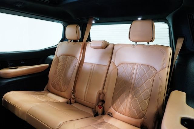 Used 2024 Jeep Grand Wagoneer Series III image 18