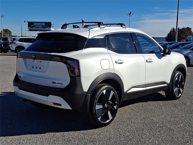 New 2026 Nissan Kicks SR w/ Cold Weather Package image 7