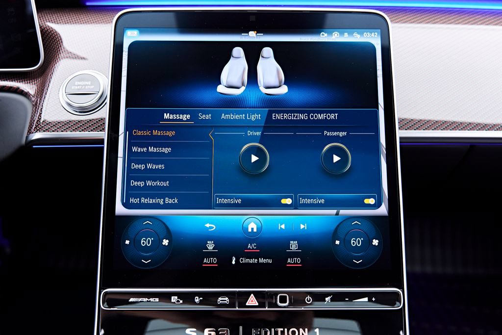 Used 2024 Mercedes-Benz S 63 AMG S w/ Rear Seat Package image 90
