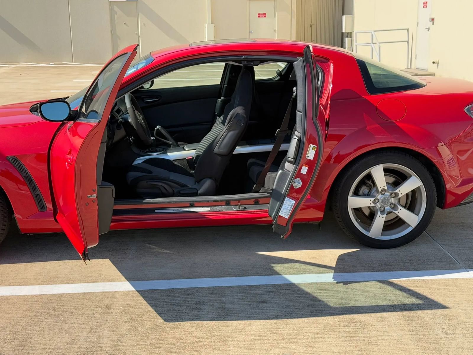 Used 2006 MAZDA RX-8 w/ Touring Pkg RWD image 19