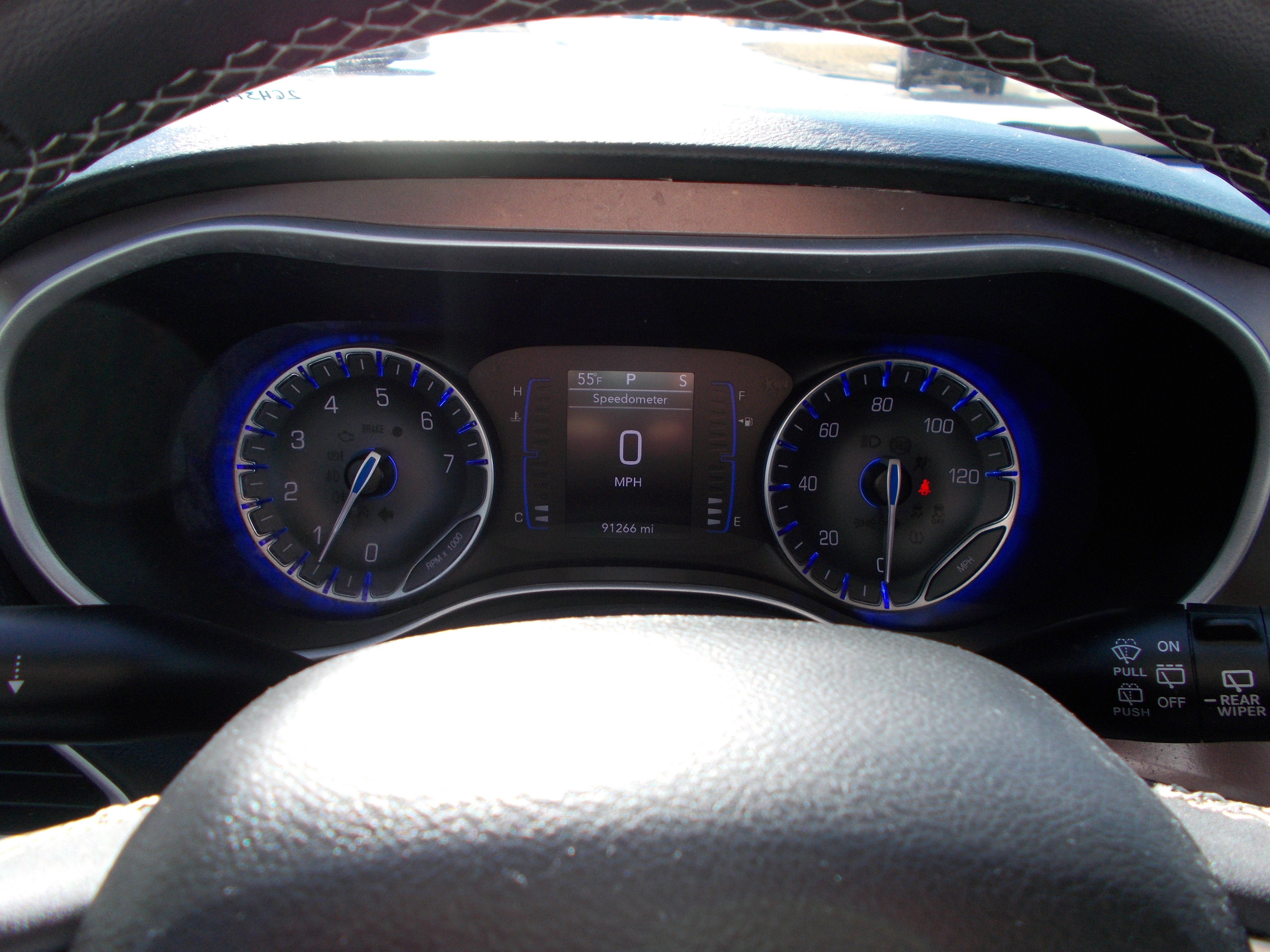 Used 2023 Chrysler Voyager LX image 14