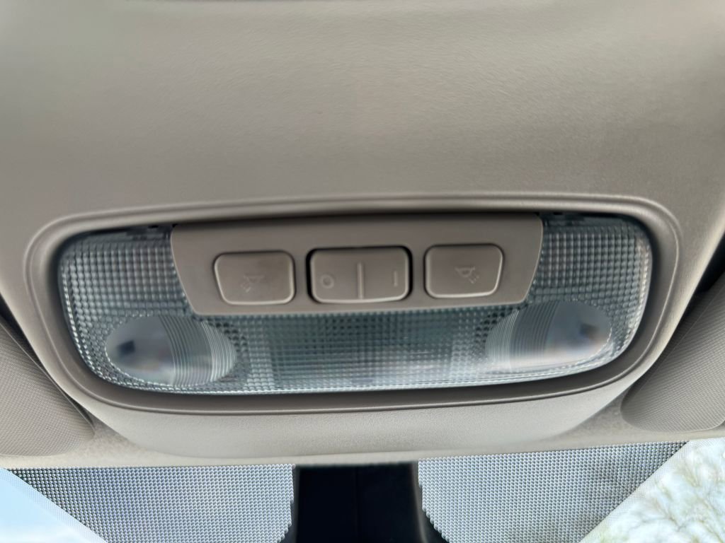 Used 2022 Ford Transit Connect XLT FWD image 30