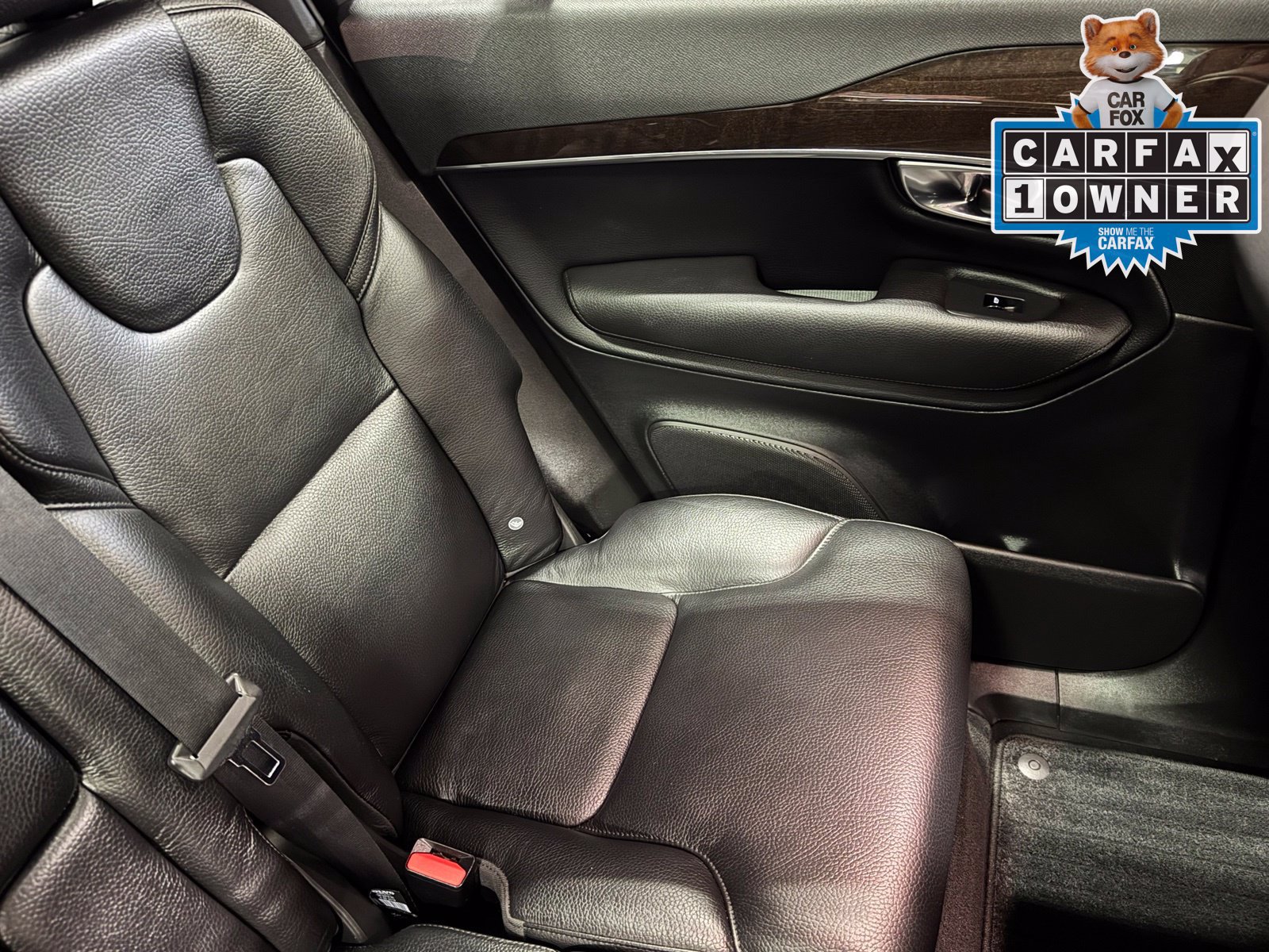 Used 2019 Volvo XC90 T6 Momentum w/ Protection Package Premier AWD/4WD image 34