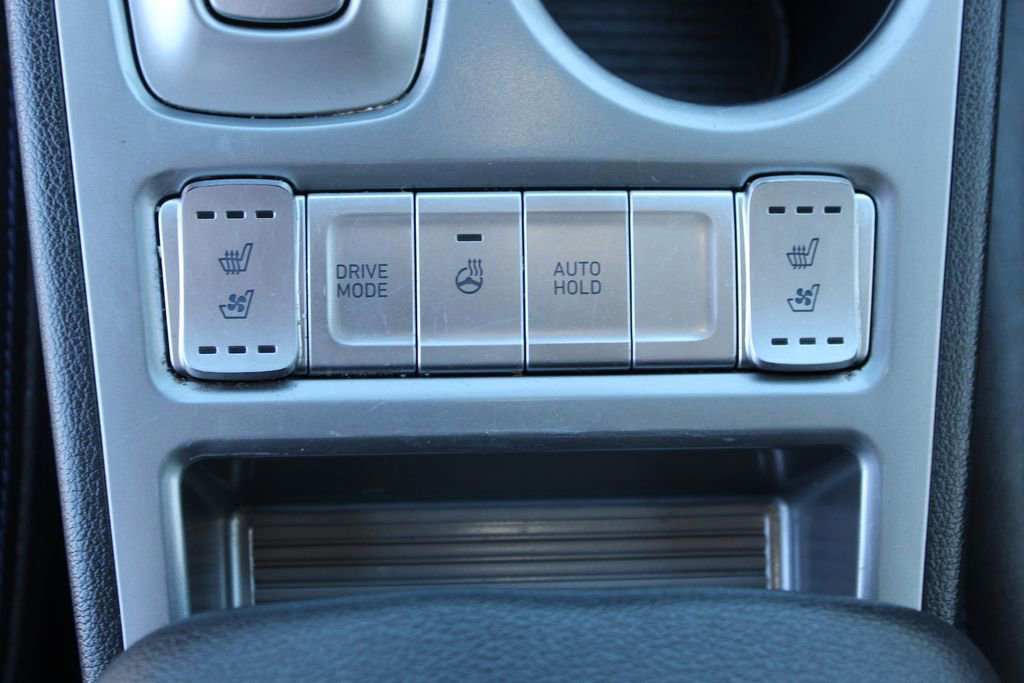 Used 2023 Hyundai Kona Limited image 20