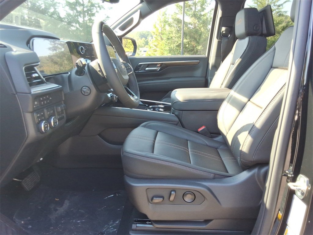 New 2026 Chevrolet Suburban High Country image 23