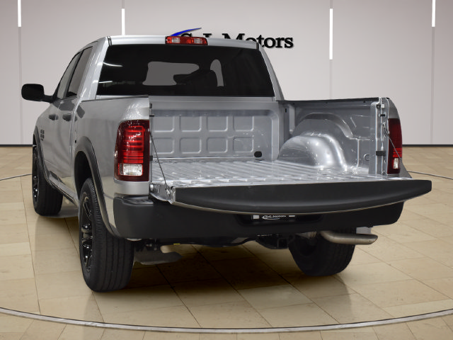 Used 2024 RAM 1500 Warlock AWD/4WD image 10