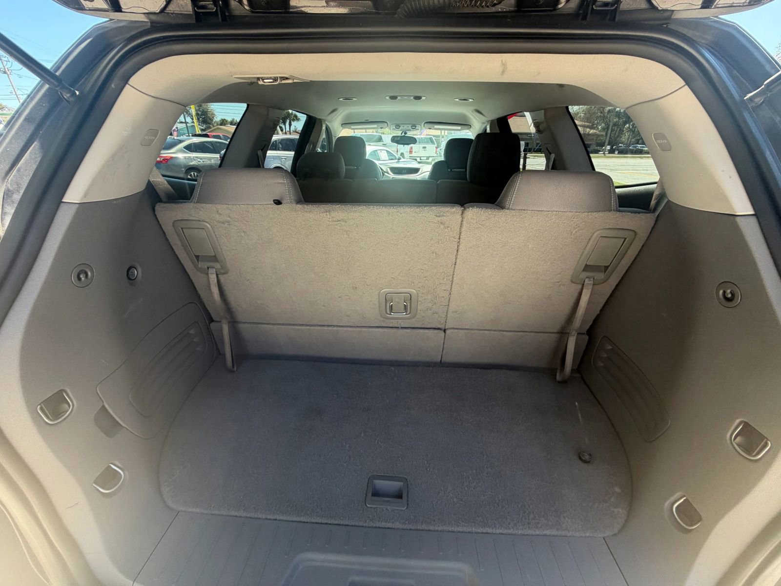 Used 2016 Chevrolet Traverse LS image 8