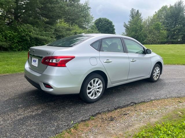 Used 2019 Nissan Sentra SV FWD image 3