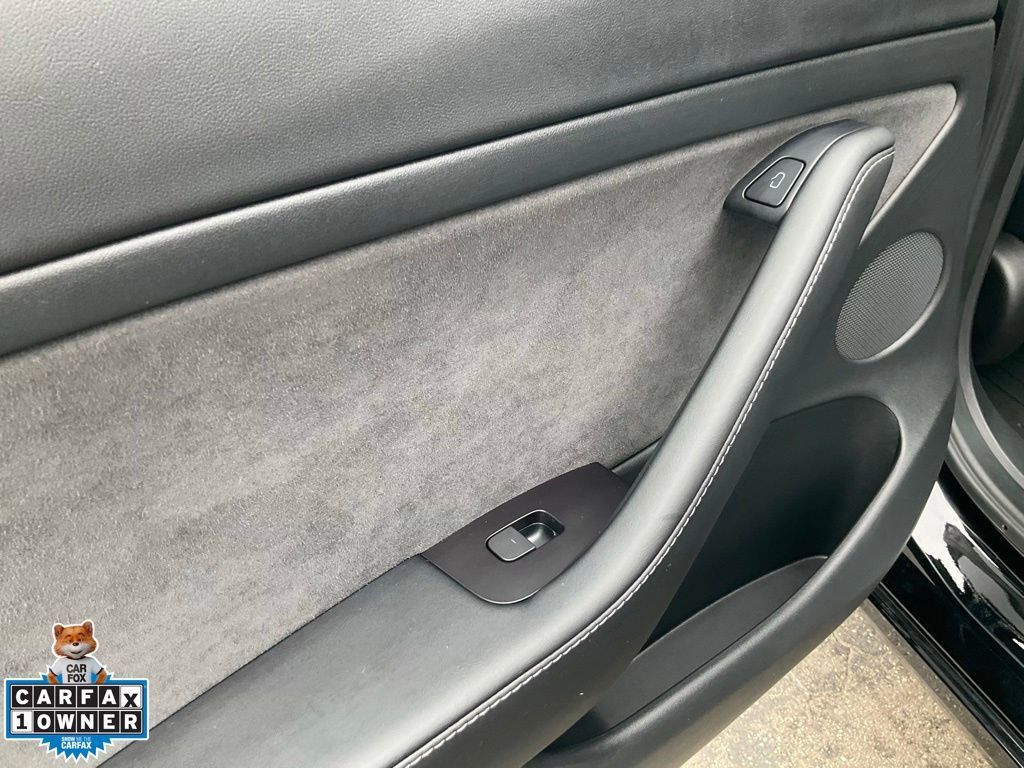 Used 2022 Tesla Model 3 Long Range AWD/4WD image 33